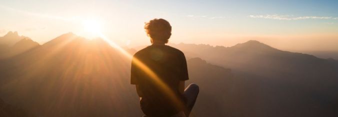 ver salir el sol desde la cima